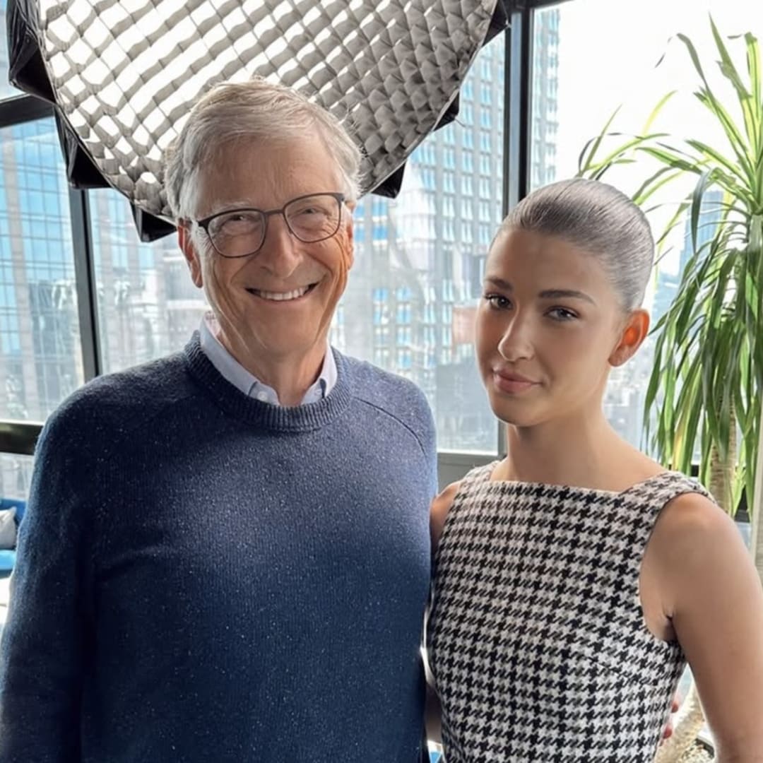 Phoebe Gates Luncurkan Phia, Aplikasi Bandingkan Harga Fashion Online