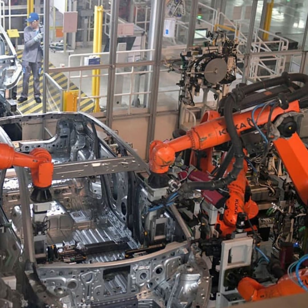 China Kuasai Dunia dengan Instalasi Robot Terbanyak di Pabrik