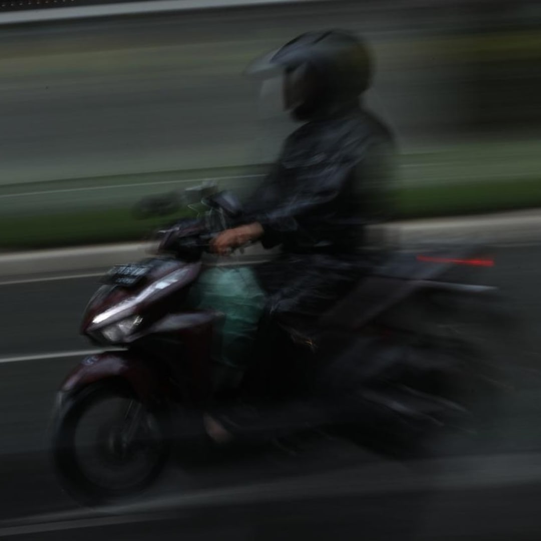 BMKG Ingatkan Cuaca Ekstrem Saat Musim Pancaroba Oktober 2025
