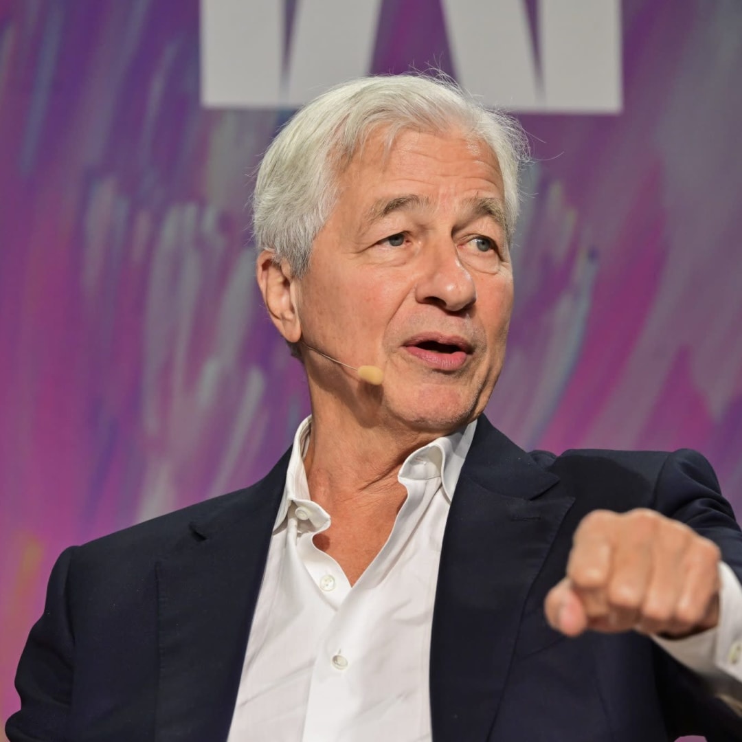 Jamie Dimon Tegaskan Pentingnya Fokus dan Etiket Rapat di Era Digital