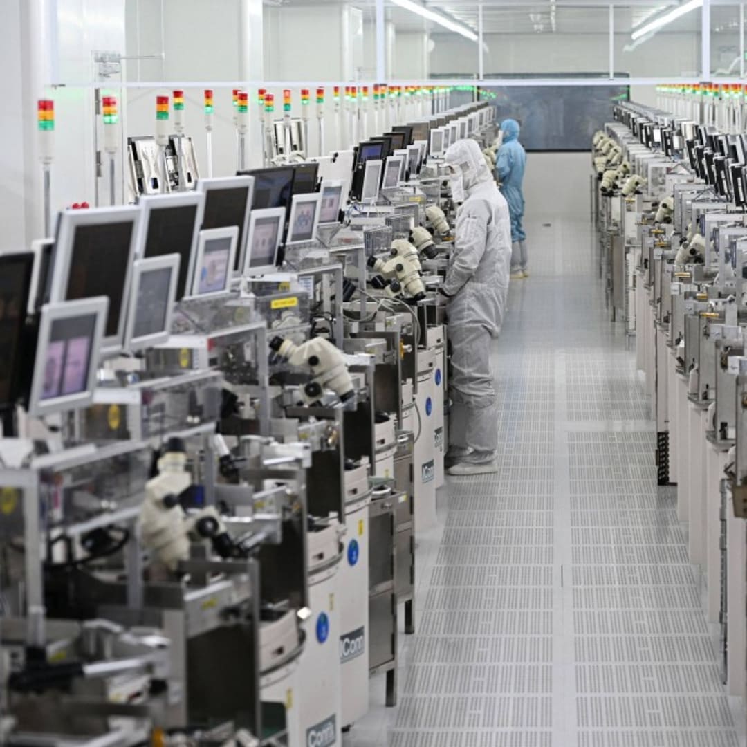 Terobosan China dalam Memahami Photoresist untuk Tingkatkan Produksi Chip Canggih