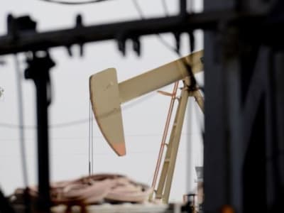 Ancaman Tarif Trump Mengguncang Pasar Minyak dan Perdagangan Global