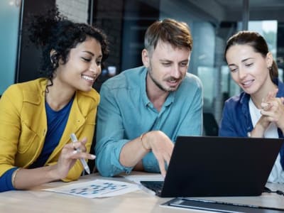 Transformasi Pemilihan Pemasok dengan AI dan Machine Learning untuk Bisnis Lebih Efisien