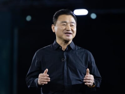 Samsung Galaxy S25 Edge: Ponsel Ultra-Tipis dengan AI Unggul Tantang Apple