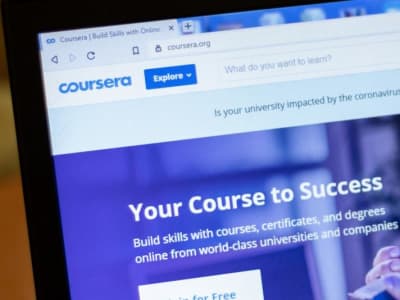 Lonjakan Keterampilan AI Generatif dan Tantangan Gender di Dunia Kerja Modern