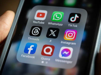 Platform Media Sosial Terdesentralisasi: Solusi Baru untuk Privasi dan Kontrol Pengguna