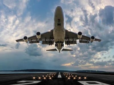 Lydian Kembangkan Bahan Bakar Jet Ramah Lingkungan dari Karbon Dioksida