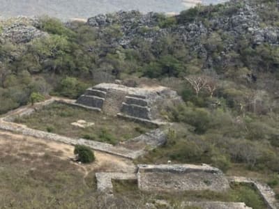 Penemuan Kota Besar Zapotec Guiengola yang Tersembunyi di Hutan Oaxaca