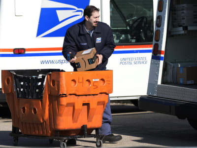 USPS Hentikan Terima Paket dari China, Harga Produk Shein dan Temu Bisa Naik