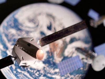 JSAT Investasi Rp 3.78 triliun ($230 Juta)  Bangun Konstelasi Satelit Pengamatan Bumi