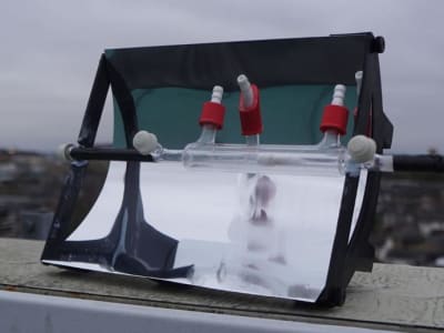 Reaktor Baru Cambridge Ubah CO2 Jadi Bahan Bakar Bersih Pakai Energi Matahari