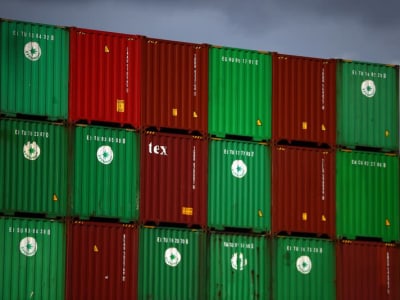 Defisit Perdagangan Inggris-AS Pertama Sejak 2011, Ancaman Tarif Trump Meningkat