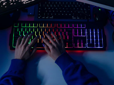 Penipuan Kripto Capai Rekor Triliunan dengan Skema Pig-Butchering Berbasis AI