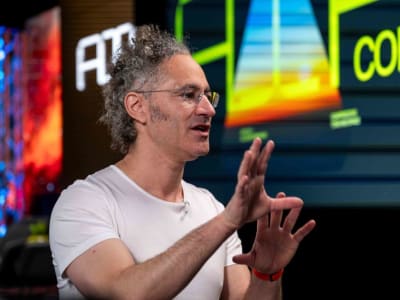 Saham Palantir Melonjak 50% di 2025 Berkat AI dan Dukungan Investor Ritel