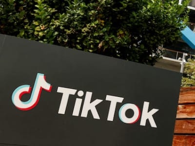 Trump Tunda Larangan TikTok, Aplikasi Kembali Tersedia di AS
