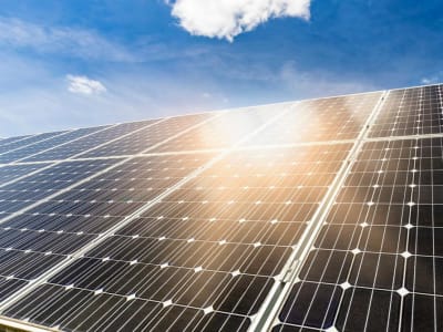 Sel Surya Perovskit Ramah Lingkungan dengan Efisiensi 21,39 Persen