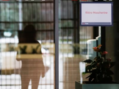 Poste Italiane Perbesar Saham di Telecom Italia Jelang Konsolidasi Telekomunikasi