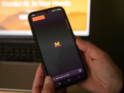 Le Chat Mistral Capai Sejuta Unduhan, Tantang Raksasa AI Dunia