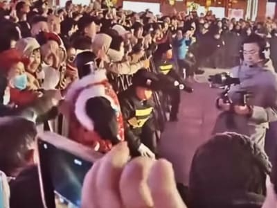 Insiden Robot Humanoid di Festival China Picu Kekhawatiran Keamanan AI
