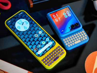 Clicks Keyboard Case Bawa Keyboard Fisik Populer ke Ponsel Android Terbaru