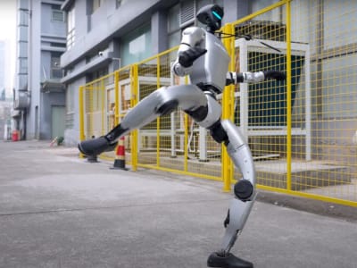 Robot Humanoid Unitree G1 Tunjukkan Gerakan Kung-Fu dengan Keseimbangan Tinggi