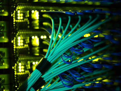 Apollo dan Meta Diskusikan Pendanaan Rp 575.58 triliun ($35 Miliar)  Untuk Kembangkan Pusat Data AI