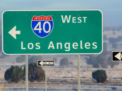 Mengapa Pengemudi Truk Lebih Memilih West Coast Dibanding East Coast Tahun 2025?