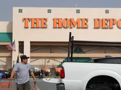 Home Depot Raih Laba Lebih Baik Meski Suku Bunga Tinggi Tekan Penjualan