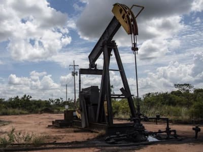 Harga Minyak Bergejolak karena Konflik Ukraina dan Ketegangan Perdagangan Global