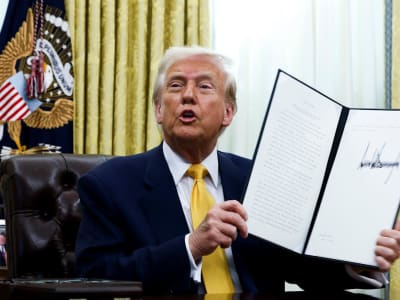 Pasar Saham Turun Karena Ketidakpastian Tarif dan Inflasi, Ini Dampaknya