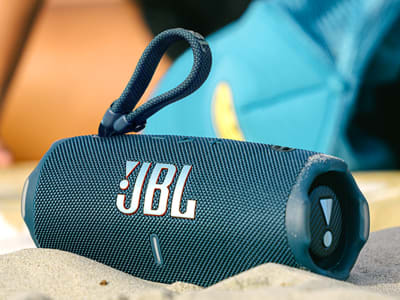 JBL Flip 7 dan Charge 6 Hadir dengan Teknologi Suara AI dan Baterai Lebih Lama