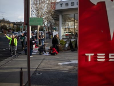 Kesulitan Elon Musk Mengelola Tesla Sambil Terlibat Politik Trump Pengaruhi Saham