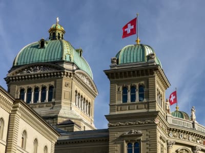 Swiss Usulkan Batas Gaji Banker Setelah Runtuhnya Credit Suisse