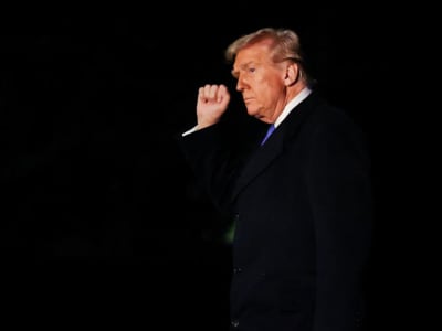 Trump Naikkan Tarif Baja dan Aluminium Kanada Jadi 50%, Industri AS Bereaksi Beragam