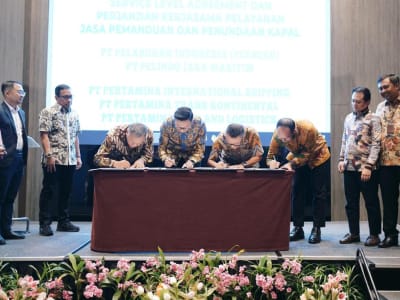 Pertamina dan Pelindo Perpanjang SLA untuk Tingkatkan Pelayanan Maritim dan Distribusi Energi