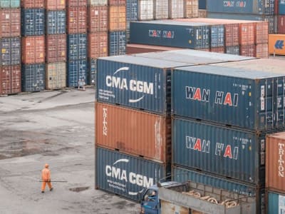 AS Tekan Vietnam Buka Pasar dan Kurangi Defisit Perdagangan Besar