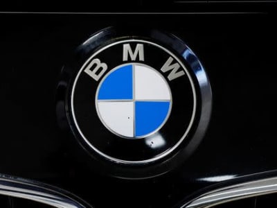 Tarif Perdagangan BMW dan Peringatan Perang Dagang Mengguncang Ekonomi Dunia
