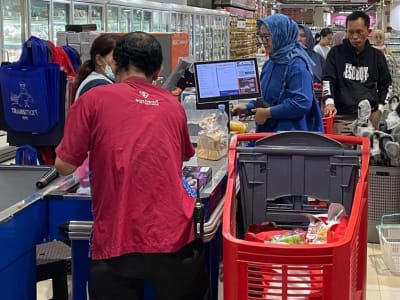 Transmart Cilandak Berikan Diskon hingga 90% untuk Semua Barang Keluarga