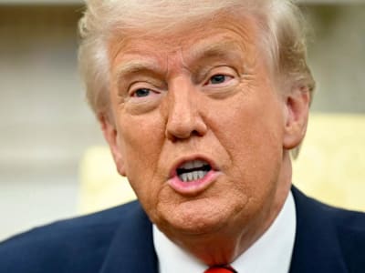 Dampak Negatif Tarif Trump: Ekonomi AS Terjebak dalam Krisis dan Ketidakpastian