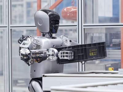 UBTech dan Easyhome Hadirkan 10.000 Robot Pintar untuk Rumah dan Lansia