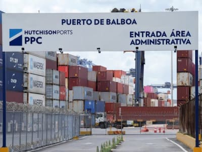 Saham CK Hutchison Turun Usai Kontroversi Penjualan Pelabuhan Strategis