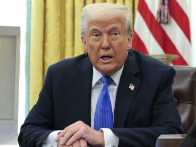 Insiden Chat Signal Pejabat Trump Bocorkan Rencana Bom Yaman dan Picu Kontroversi