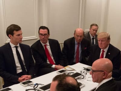 Bahaya Menggunakan Aplikasi Pesan Umum untuk Rencana Militer Rahasia Trump