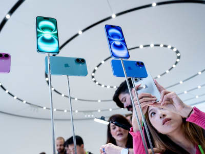 Apple iOS 18.4 Hadirkan Fitur AI Baru dan Perbaikan Aplikasi Foto