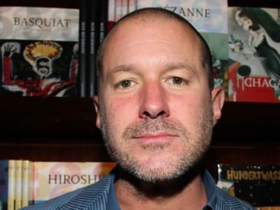 OpenAI Pertimbangkan Akuisisi Startup Perangkat Keras AI Jony Ive Senilai 500 Juta