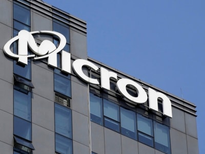 Micron Terapkan Biaya Tambahan Akibat Tarif Baru Produk Memori AS