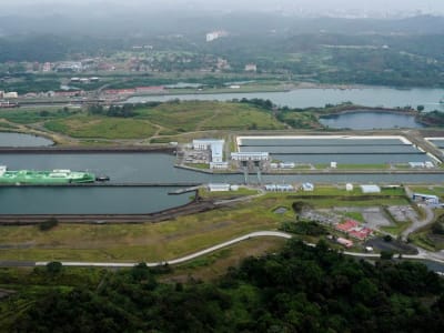 CK Hutchison Investasi Besar di Pelabuhan Panama, Audit Temukan Kerugian Negara