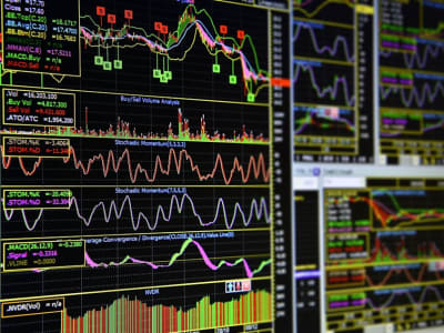 Pergerakan Pasar Cryptocurrency: Bitcoin dan Altcoin Menghadapi Tekanan Setelah Rally