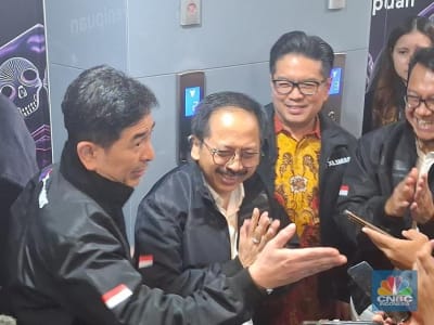 Merger XL dan Smartfren, Bangun 8.000 BTS Baru Tanpa PHK Pegawai