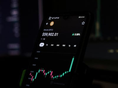 Mengapa AI Trading Butuh Lebih dari Sekadar GPT Wrapper untuk Membantu Trader